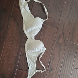 Victoria's Secret Underwire Bra 36c Lined Demi